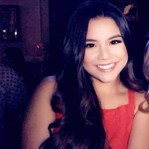 Meet your Posher, Iliana